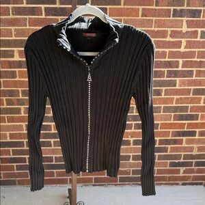 Elegant Black Zip-Up Women's Sweater